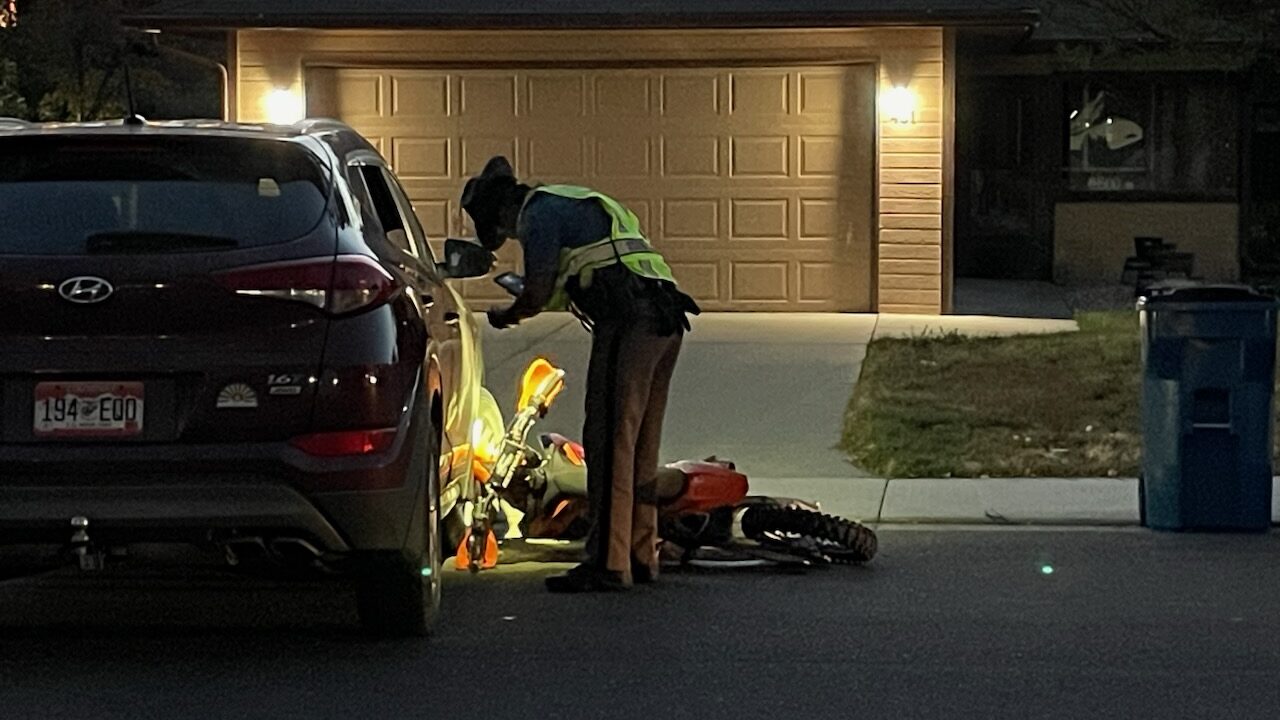 Motorcycle Crash, Green Acres Dr, E Rd & 32 1/8 Rd Clifton