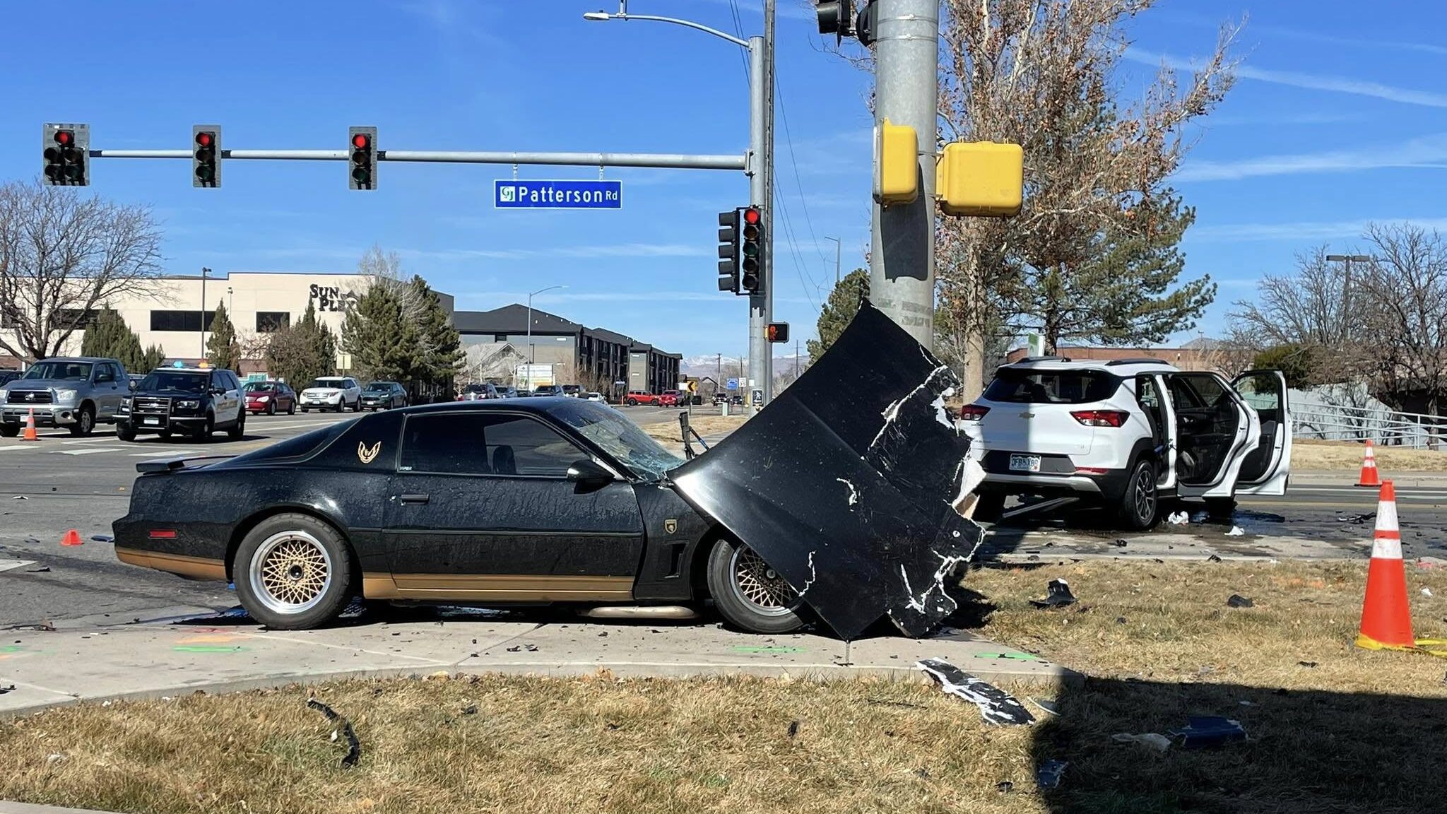Vehicle Accident, Patterson Rd & 25 Road