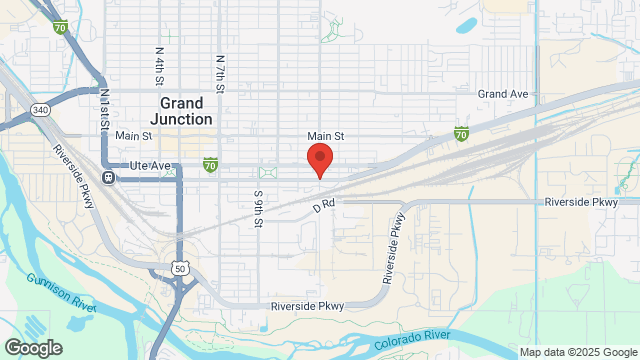 Vehicle vs Pole, Pitkin Ave & S 12th St