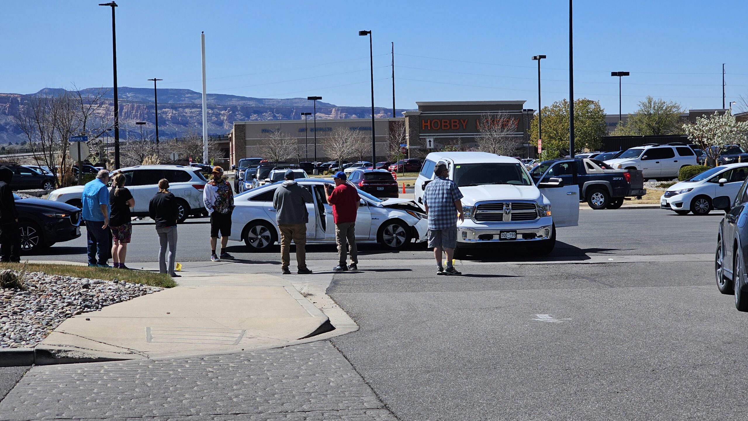 Vehicle Accident, Rimrock Ave & Hwy 6&50