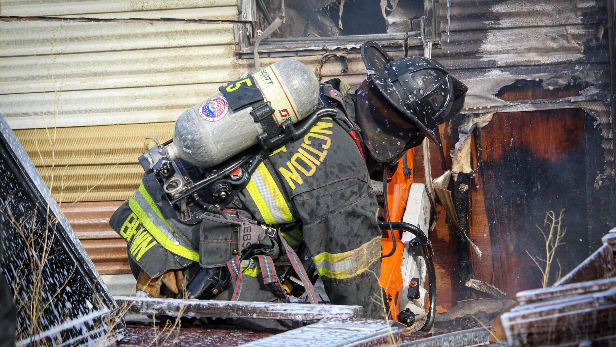 Structure Fire, C 3/4 Rd & Rosevale Rd