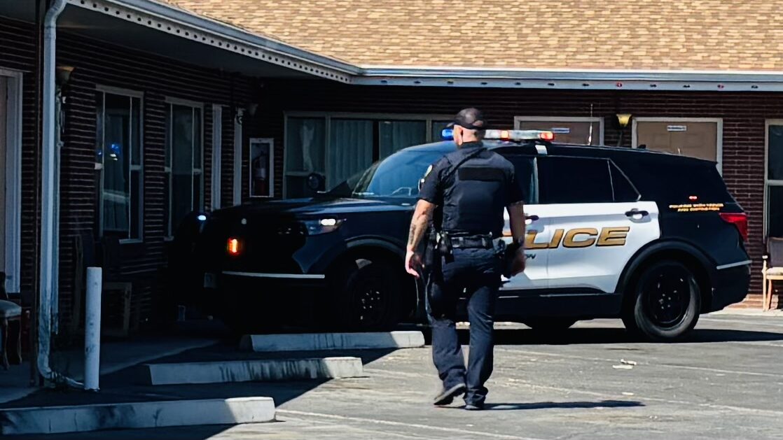 Man Arrested for Felony Menacing at Columbine  Motel