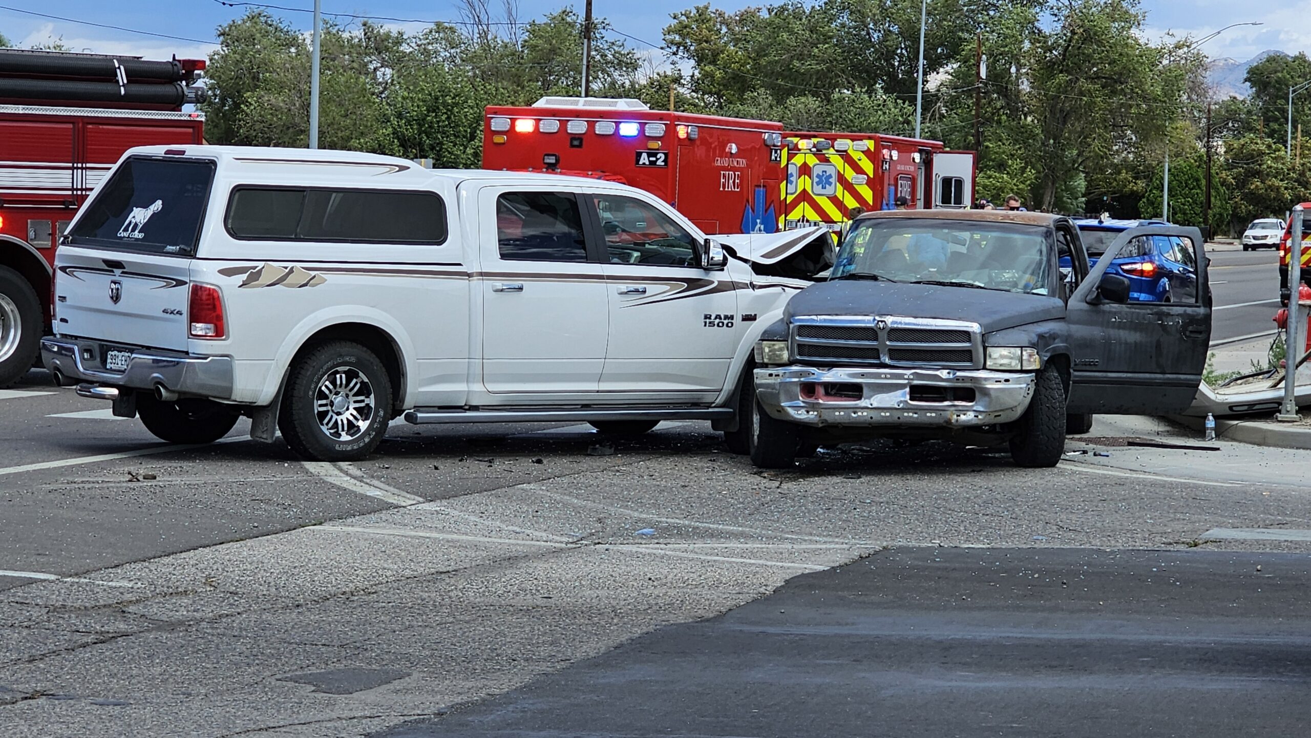 Vehicle Accident, D 1/2 Rd & 32 Rd Clifton