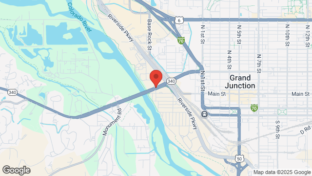 Vehicle Accident, West Ave & Broadway