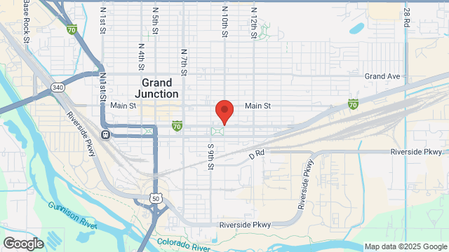 Vehicle vs Police Cruiser, Ute Ave & S 10th St