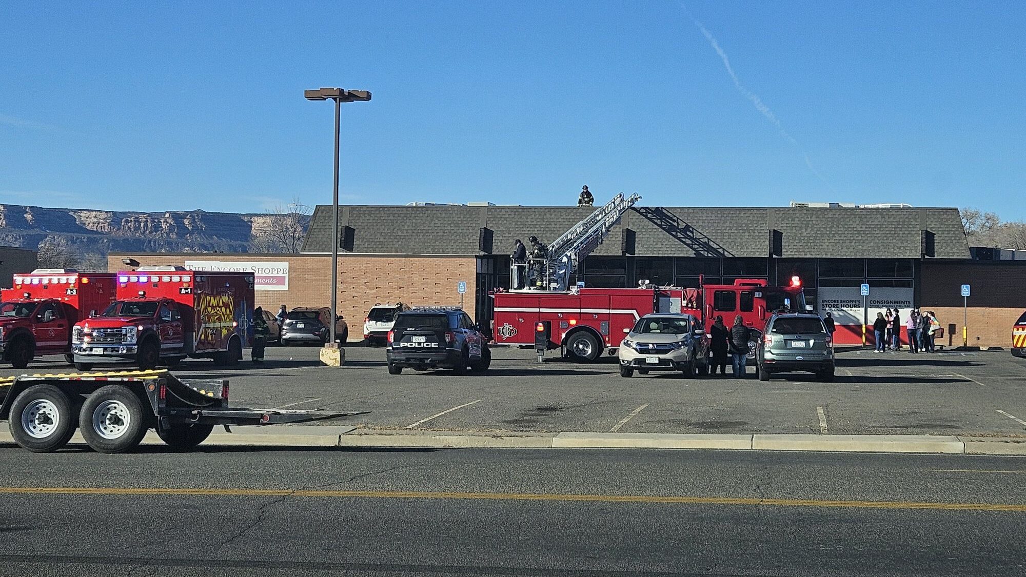 Electrical Fire, Business Plaza, Orchard Ave & N 1st St