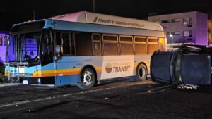 Vehicle vs Bus, Ute Ave & S 4th St