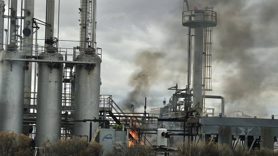 Industrial Fuel Fire, 21 Rd & Desert Fruita