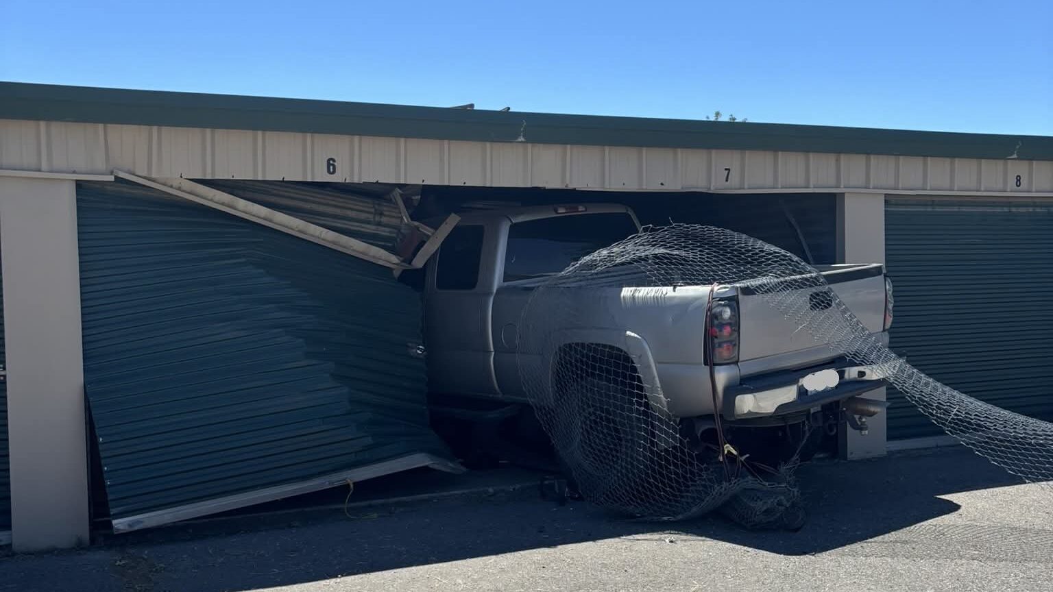 Vehicle vs Building, Perkins Dr & Perkins Ct