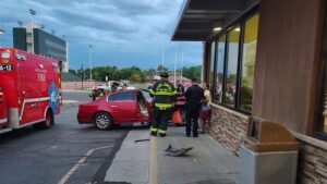 Vehicle vs Building, North Ave & N 12th St